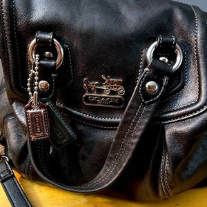 Real soft coach bag shoulder and crossbody option